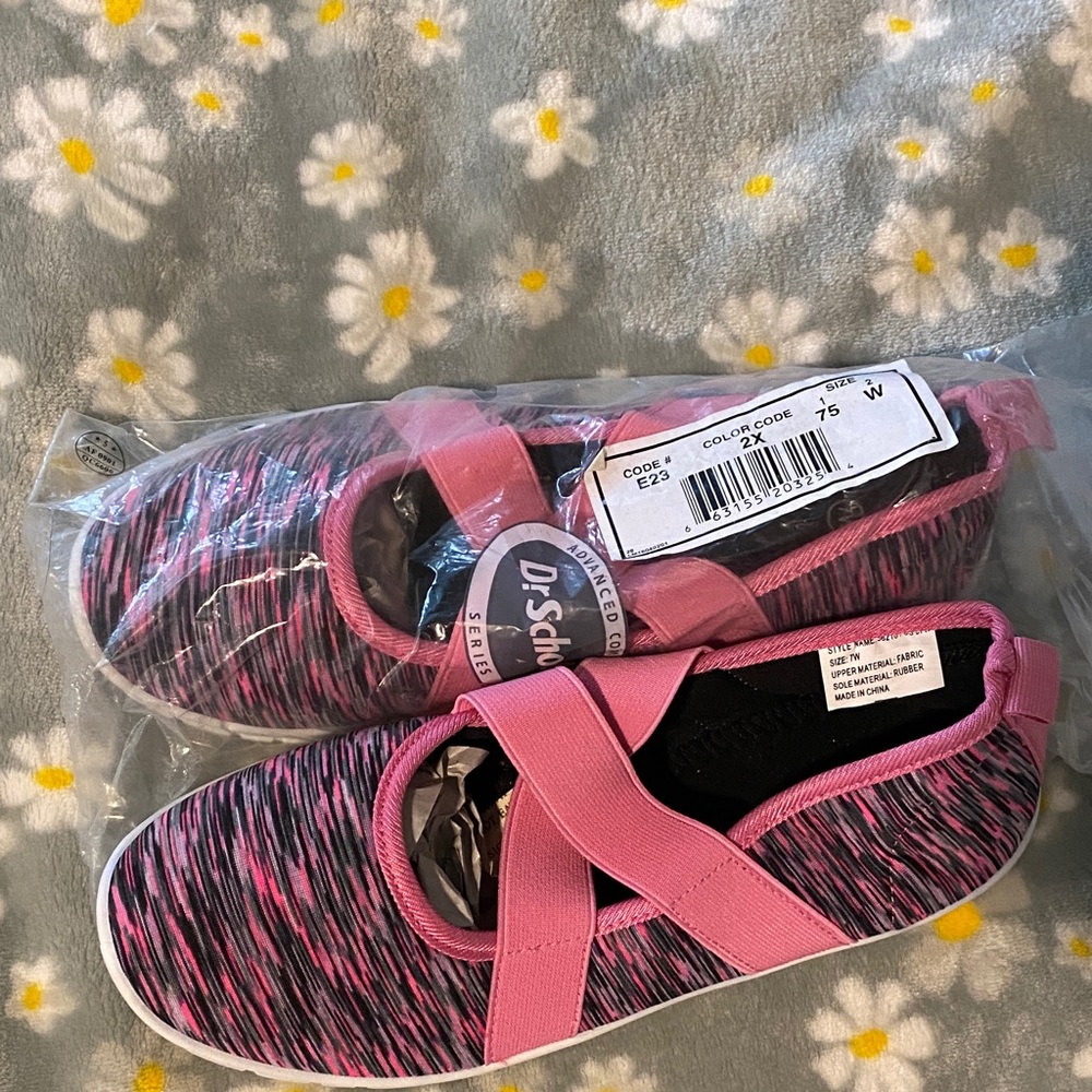 Dr. Scholl's Pink and Black Slip-On Shoes